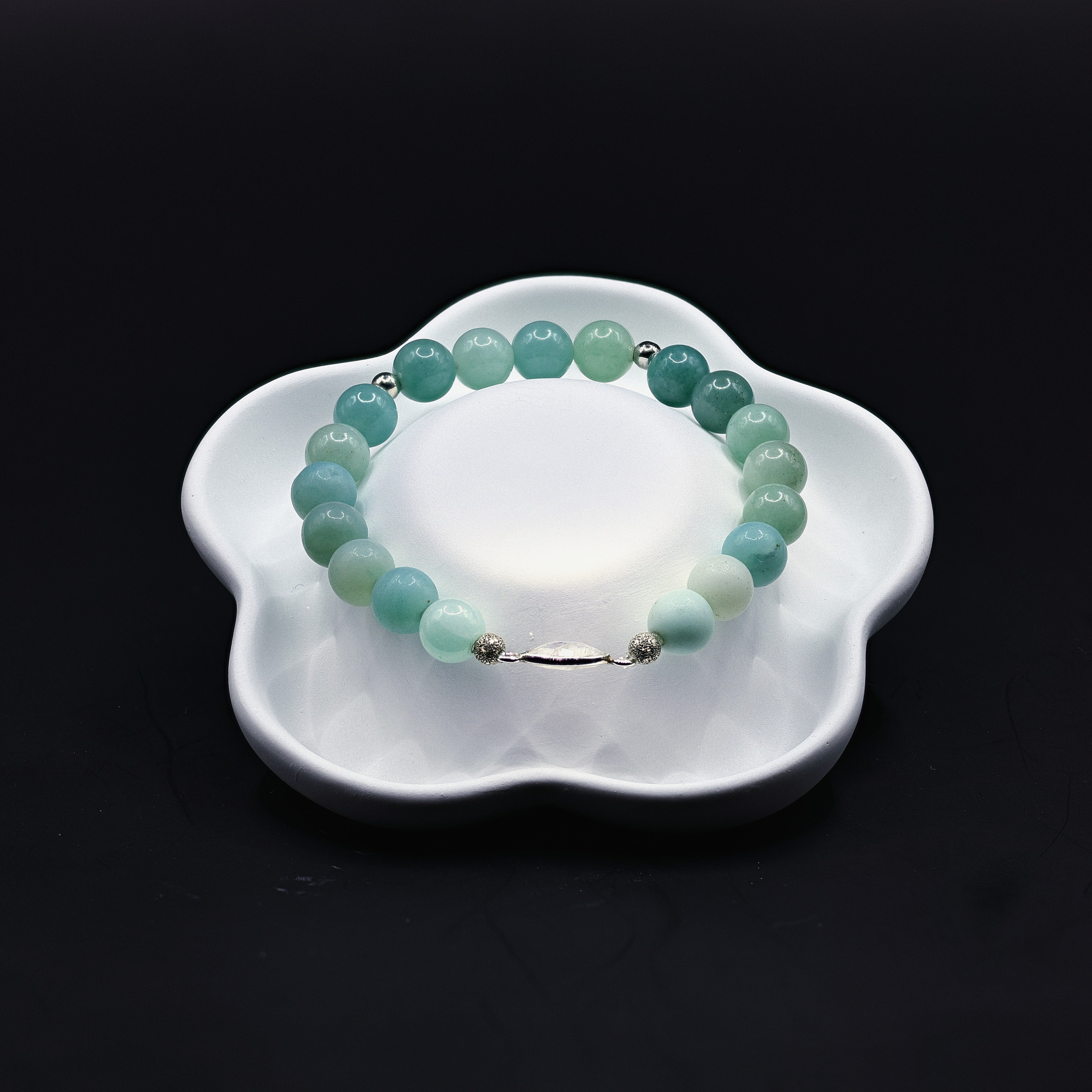 Amazonit-Armband mit blaugruenen Kugeln und Mondstein-Akzent aus 925 Sterling Silber