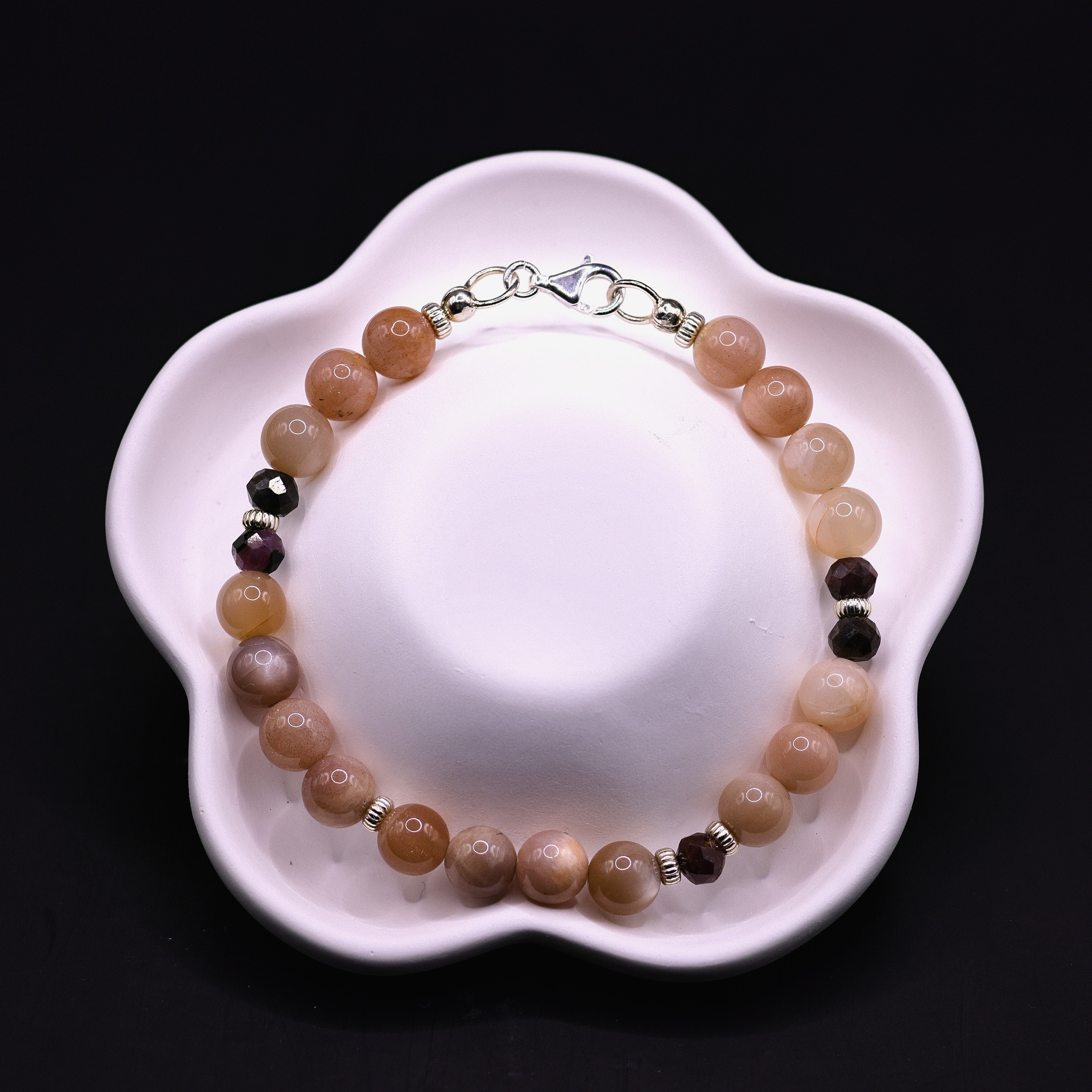 Pfirsich-Mondstein-Armband mit Granat-Perlen, 925 Sterling Silber, facettiert