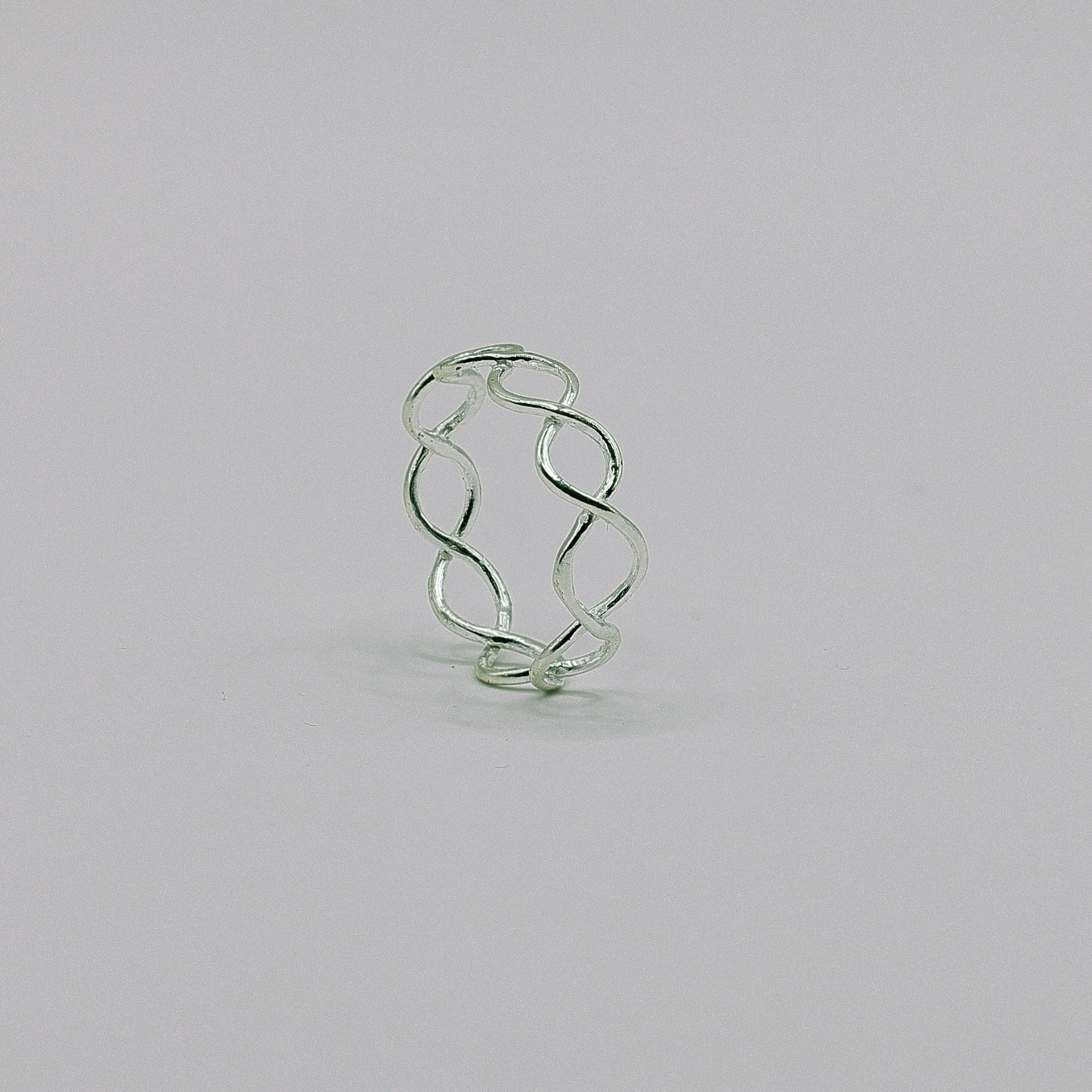 Silberring mit umlaufendem Unendlichkeitszeichen, 925 Sterling Silber, 5 mm breite Ringschiene