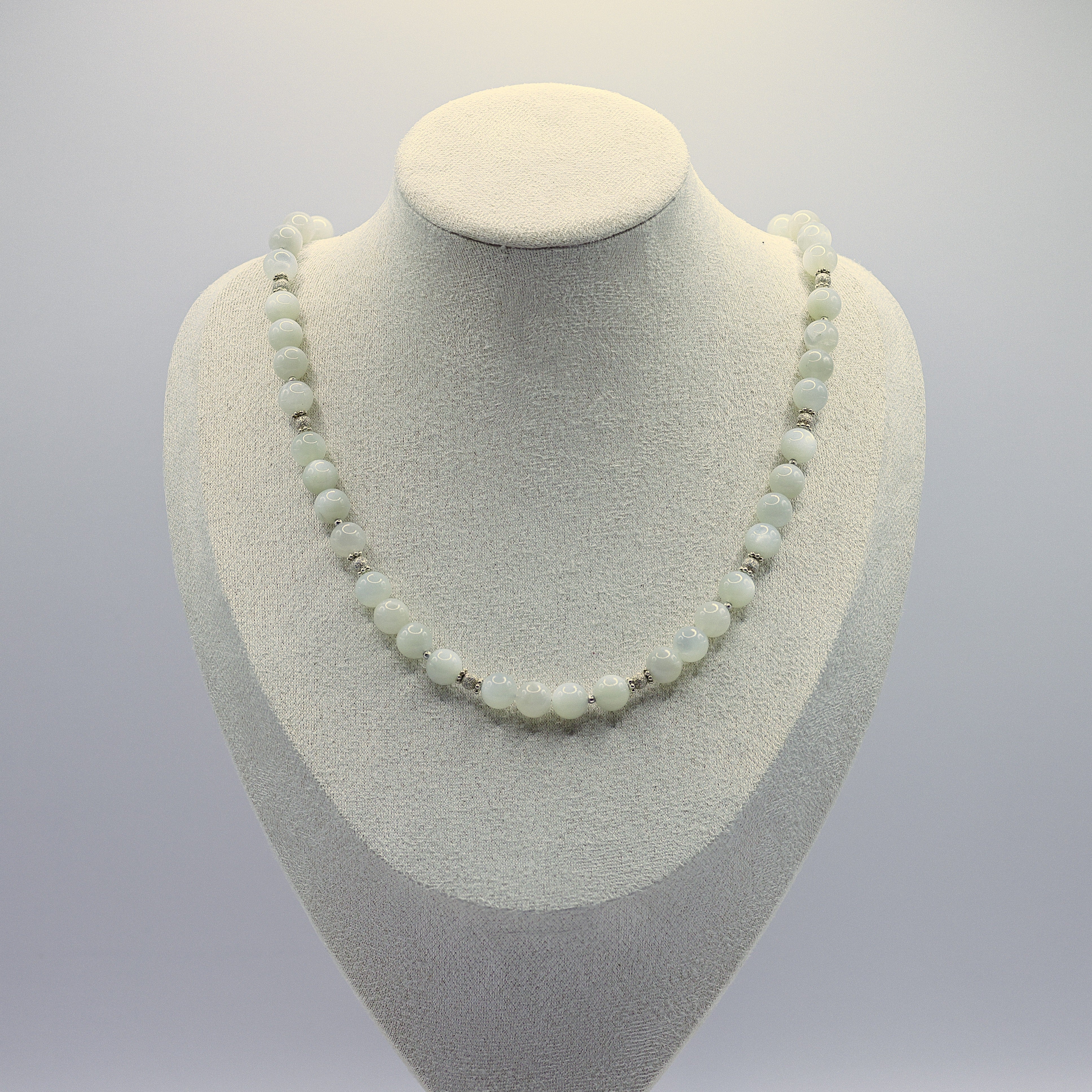 Mondstein-Halskette mit milchig-weissem Schimmer, 925 Sterling Silber, Magnetverschluss