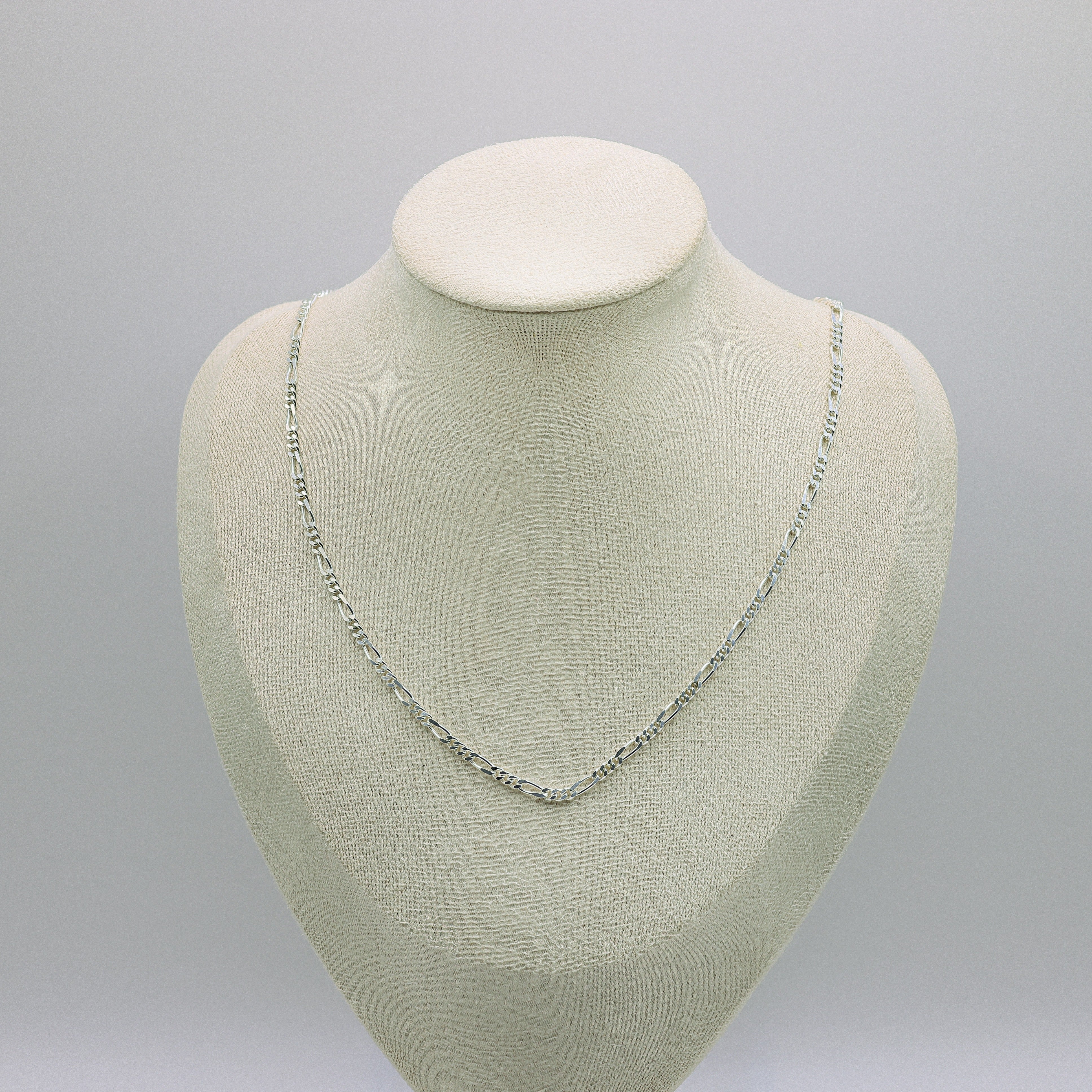 Figaro-Halskette aus 925 Sterling Silber, 45cm, mit charakteristischer Gliederung aus länglichen und runden Gliedern