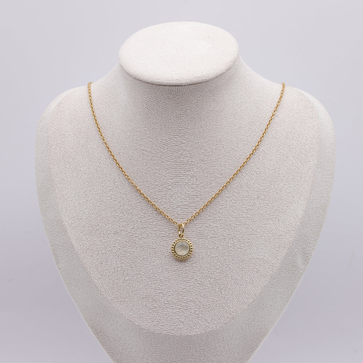 Mondstein Anhänger Cabochon rund vergoldet | 925 Sterling Silber