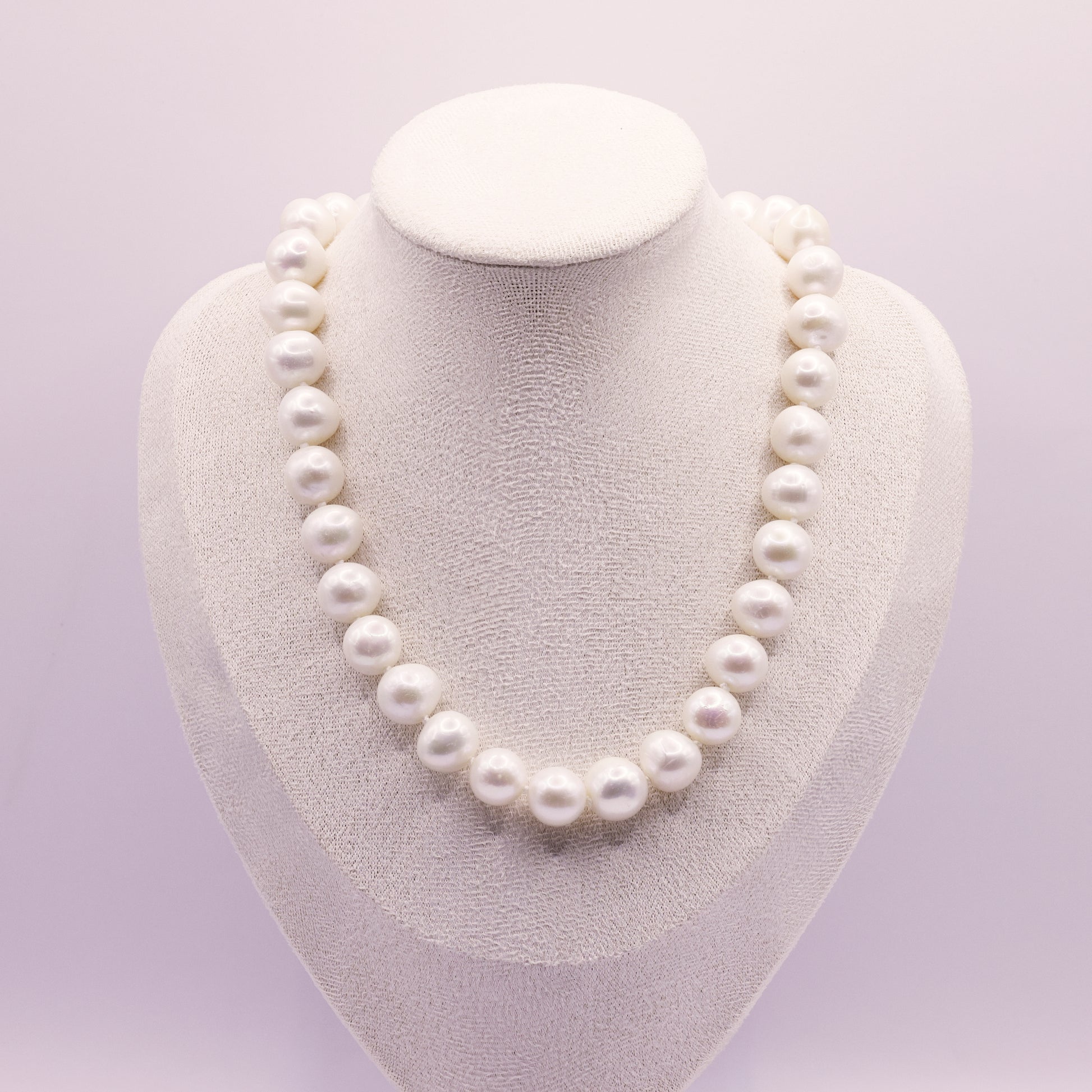 Weisse Süsswasserperlen-Halskette 12mm, verknotet, 925 Sterling Silber, klassisches Design