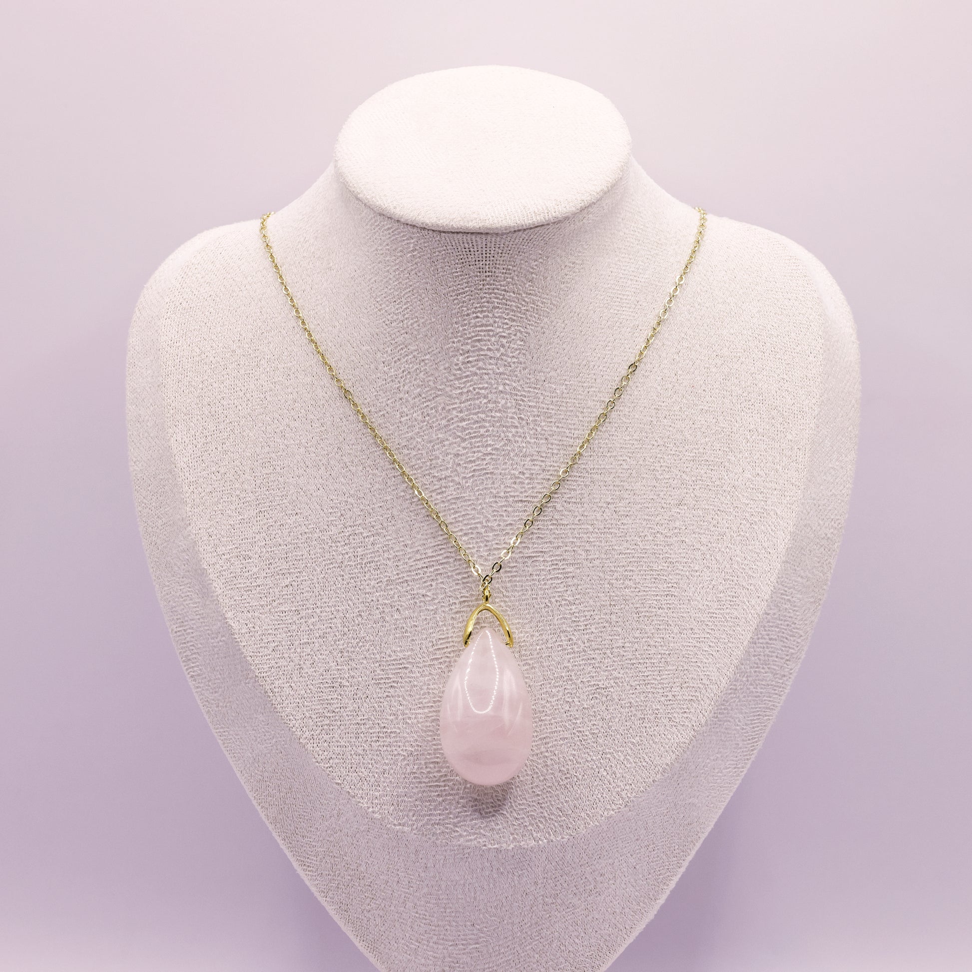 Rosenquarz Tropfen an vergoldre Sterling Silber Kette, zartes Rosa, lange Sautoir Halskette